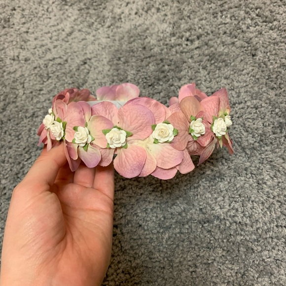 Pink and white floral crown, lined - Picture 2 of 6